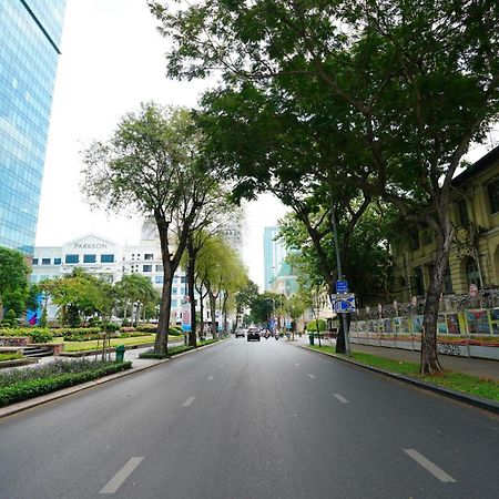 เรดดอร์ซ พลัส เนียร์ งาตูบิญฟ้วก Hotel โฮจิมินห์ซิตี้ ภายนอก รูปภาพ